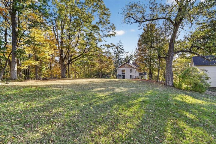 Property Photo:  11 Cornell Walk  NY 14850 