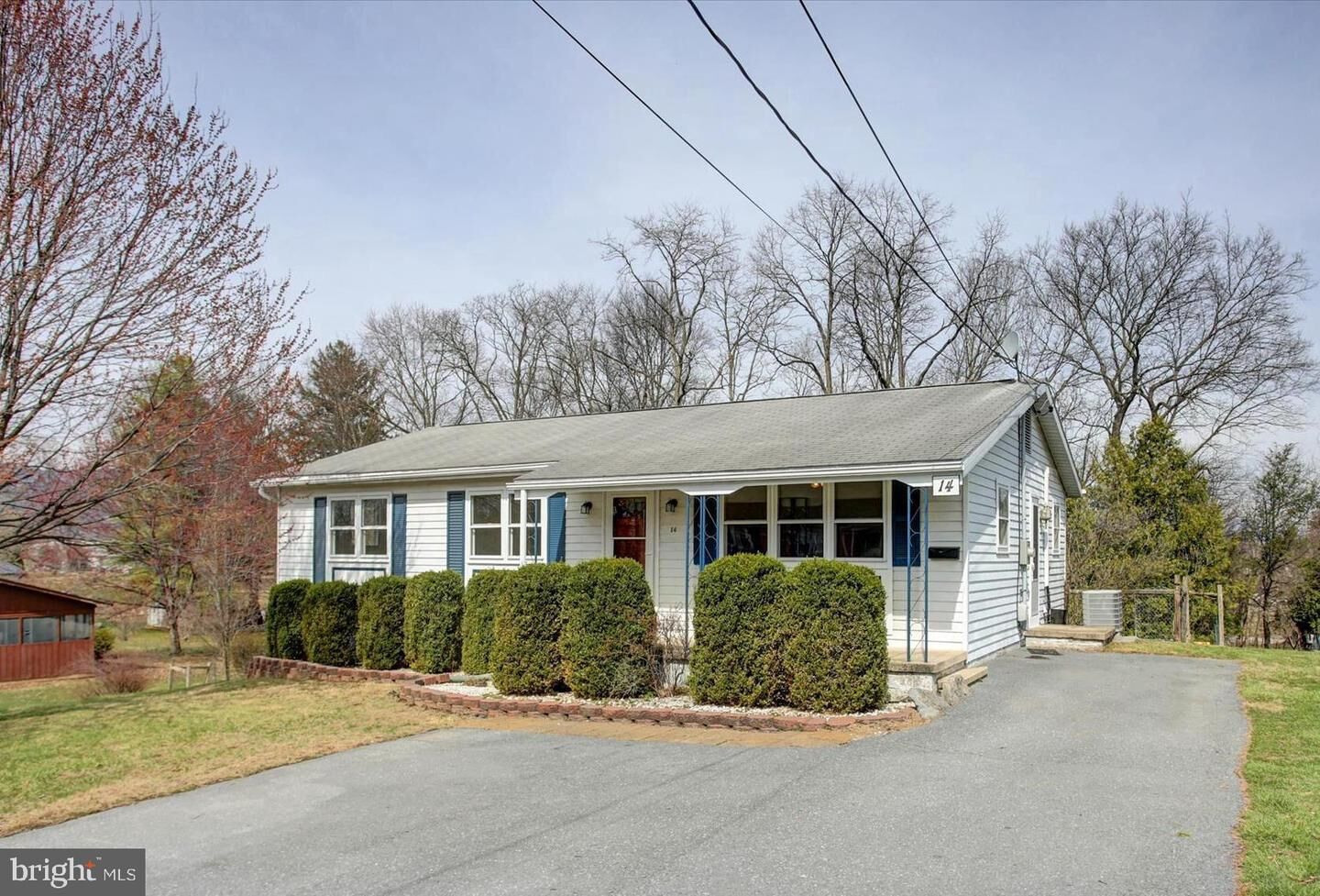 Property Photo: 14 W Grandview Avenue PA 17236