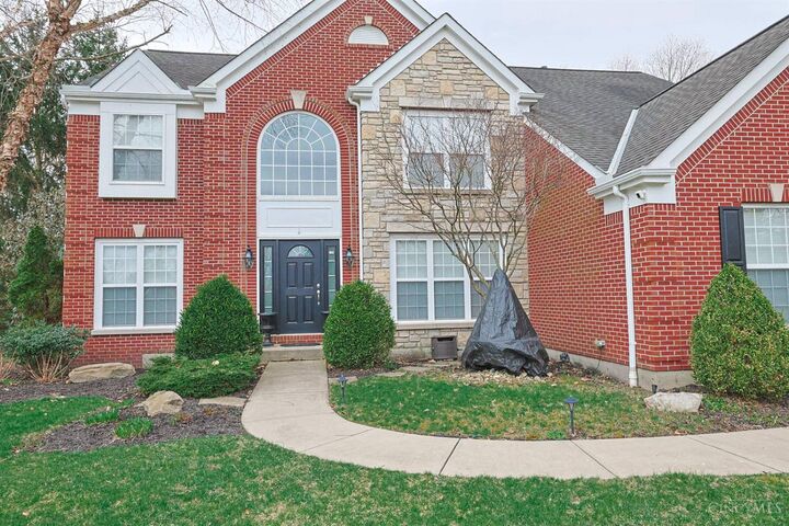 Property Photo:  2601 Stonehaven Drive  OH 45245 