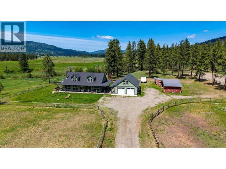 Property Photo: 422 Huey Road BC V0X 1W0