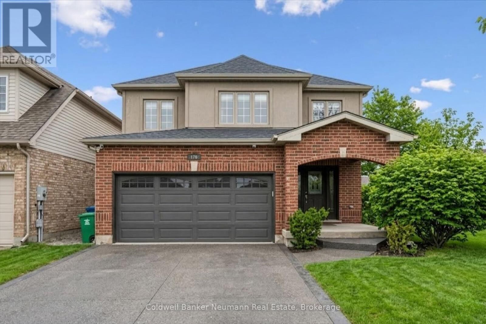 Photo de la propriété:  176 Colonial Drive  ON N1L 1T7 