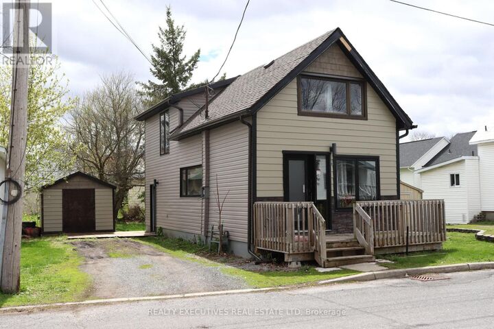 18 Mill Street — photo 1
