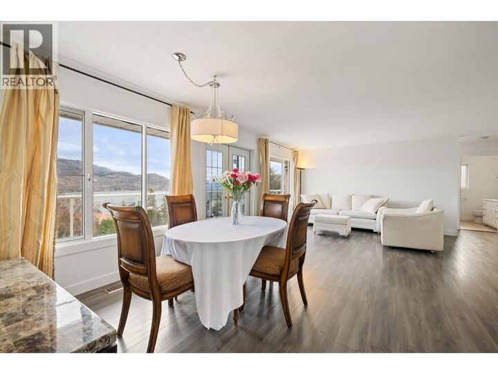 Photo de la propriété:  6085 Beatrice Road  BC V0H 1X4 