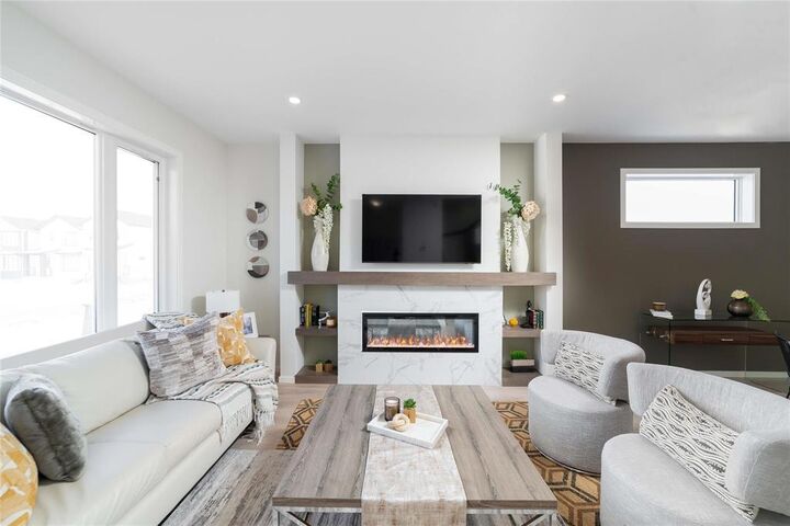 Property Photo: 3532 Ferrier Street MB R2V 5K4