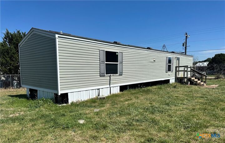 Property Photo:  228 Julia Drive  TX 76522 