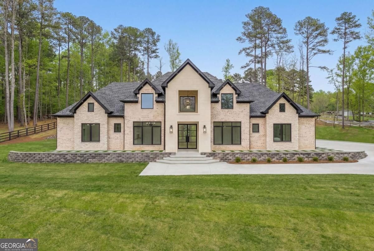 Property Photo: 4521 Jack Pittman Road GA 30019