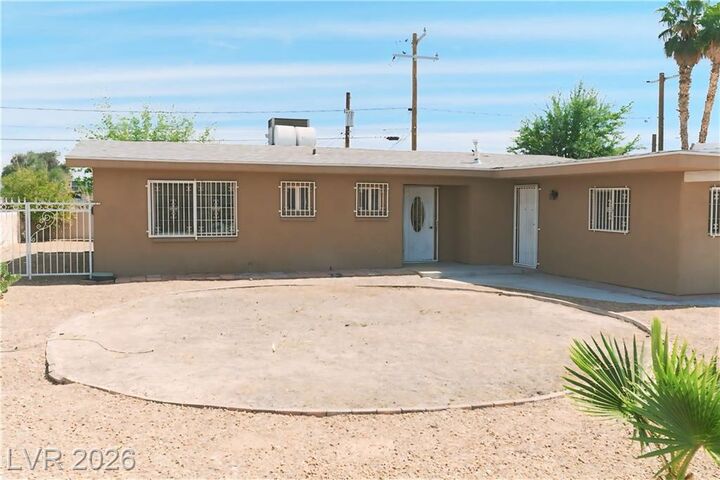 Property Photo: 2876 Escuela Street NV 89121