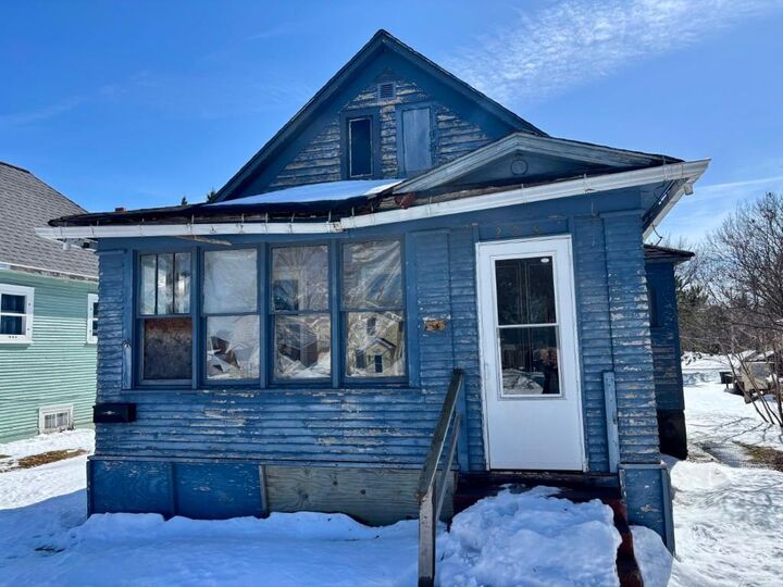 Property Photo:  208 Wisconsin Ave E  WI 54487 