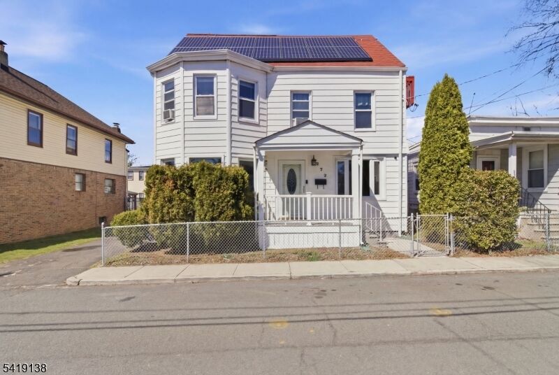 Property Photo:  272 Oswald Pl  NJ 07088 