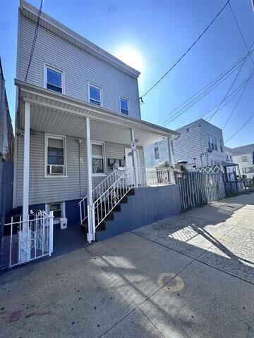Property Photo:  212 Plainfield Ave 2  NJ 07306 