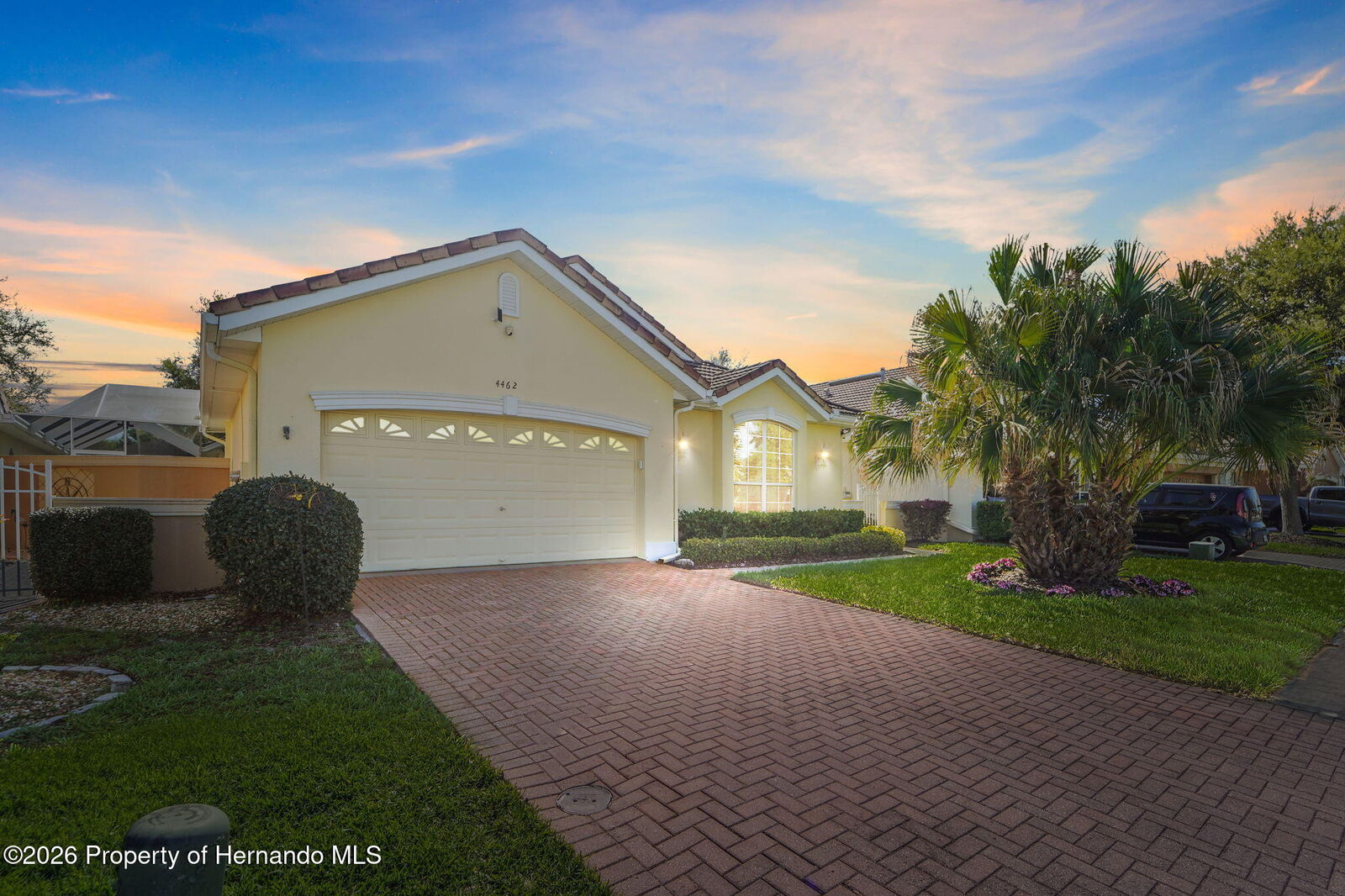 Property Photo:  4462 Caliquen Drive  FL 34604 