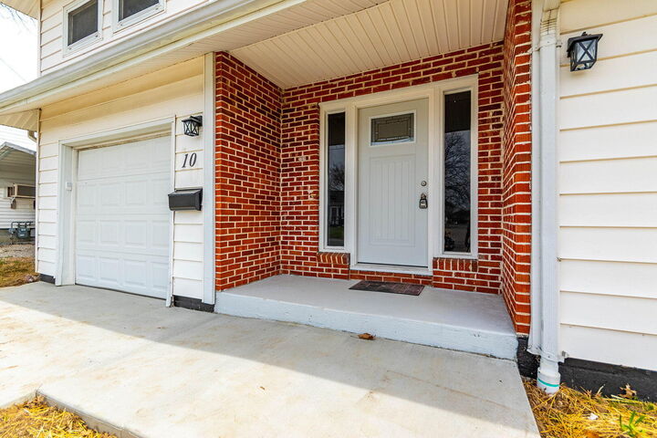 Property Photo:  10 Wonneman Circle  MO 65265 