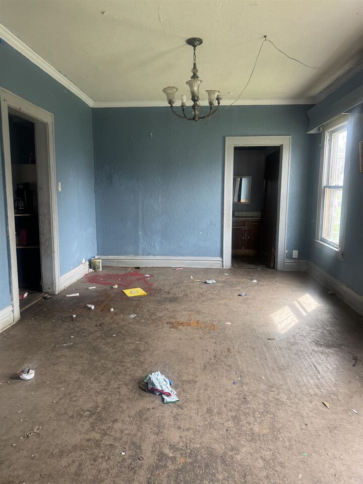 Property Photo:  429 7th Avenue W  WV 25701 