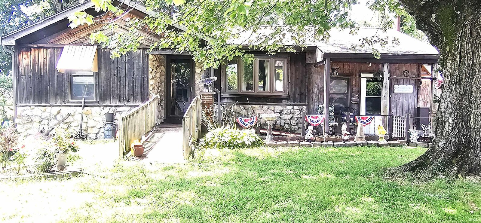 Property Photo:  132 N Kentucky Avenue  IN 47610 