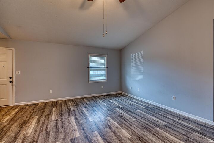 Property Photo:  1320 S Second Street  IN 47601 