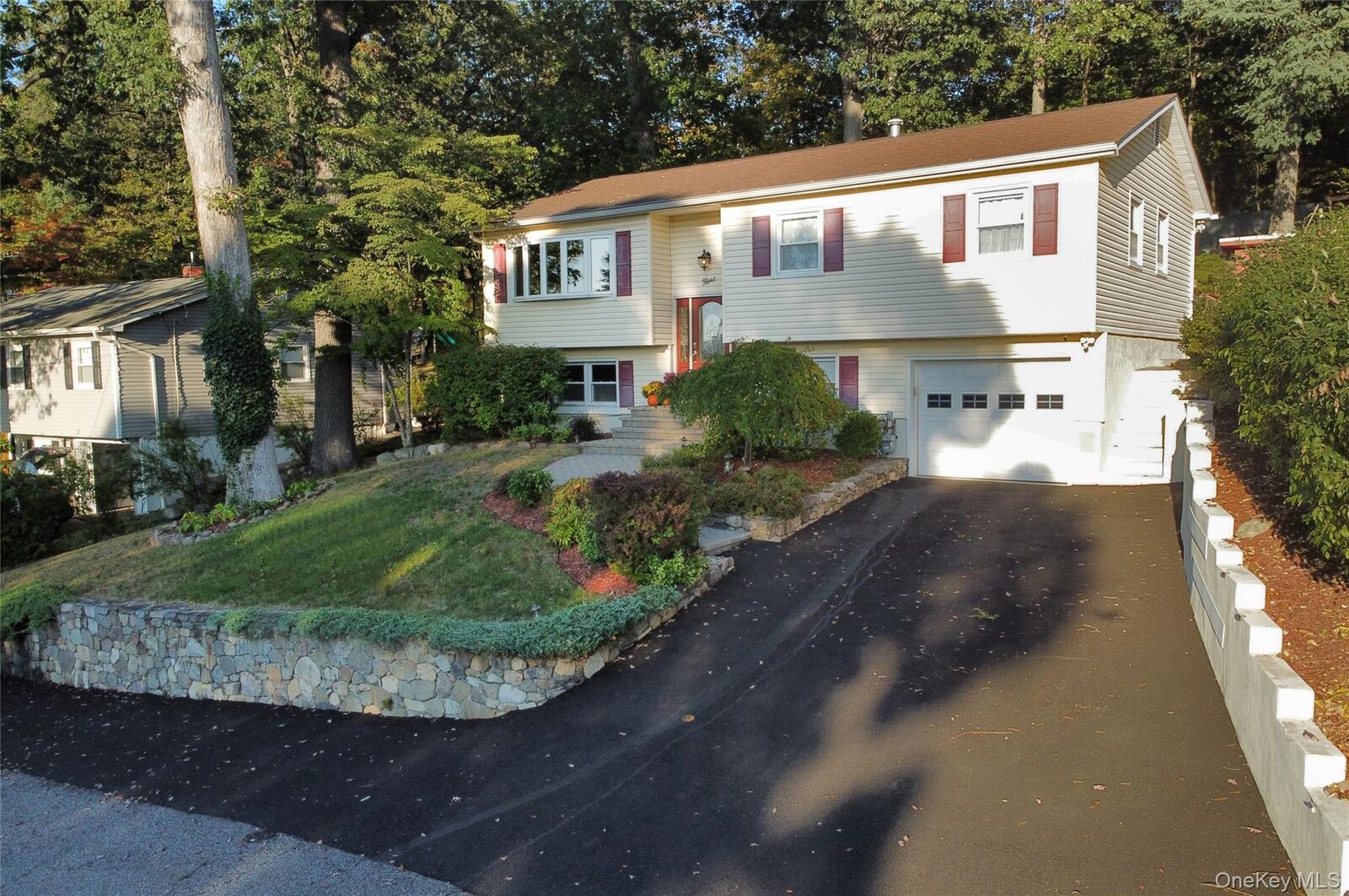 Property Photo:  9 Prospect Place  NY 10901 