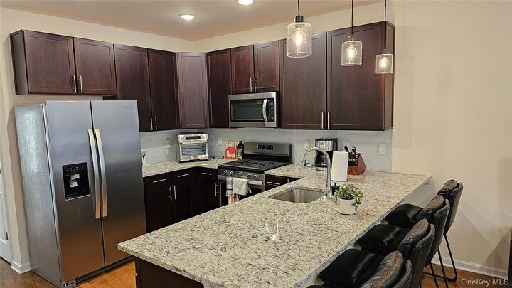 Property Photo:  260 W Main Street 11  NY 10924 