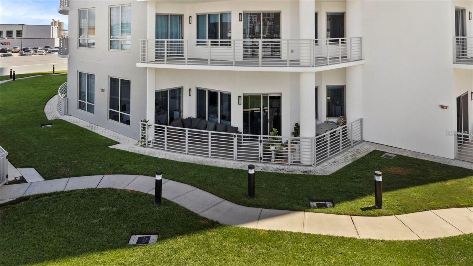 Property Photo:  1209 E Cumberland Avenue 505  FL 33602 