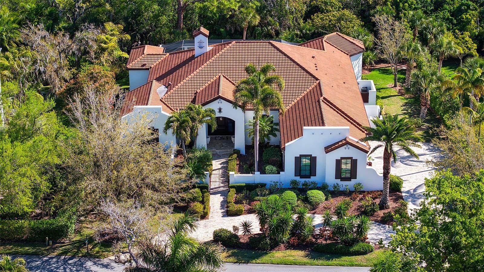 Property Photo:  230 Osprey Point Drive  FL 34229 