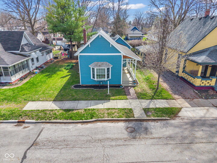 Property Photo:  1301 Wayne Street  IN 46060 