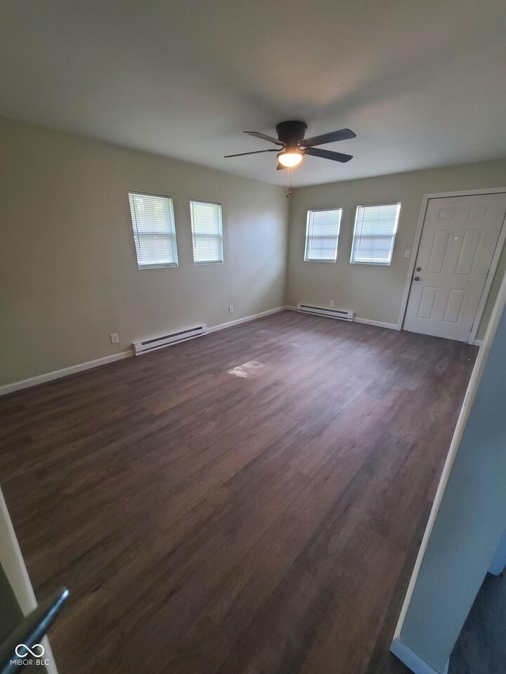 Property Photo:  1887 S 700 E  IN 46036 