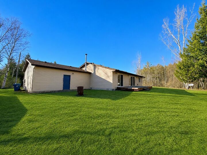 Property Photo:  4175 Hicks Road  MI 48612 