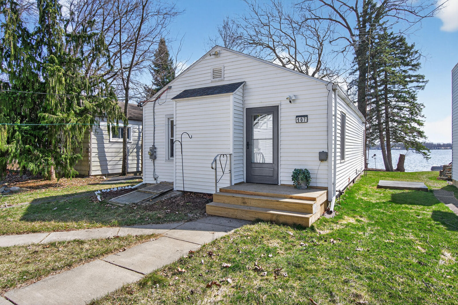Property Photo: 107 Studer Drive MI 49240