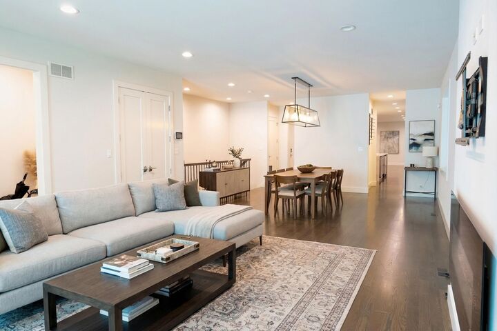 Property Photo:  1150 W Hubbard Street 1E  IL 60642 