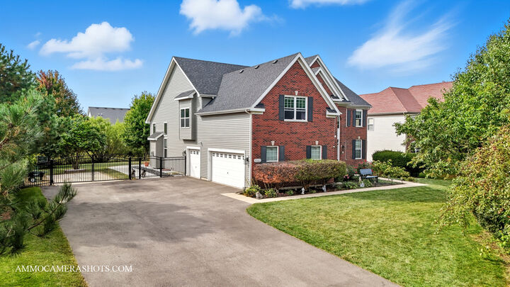 Property Photo: 1142 Deerpath Road IL 60506