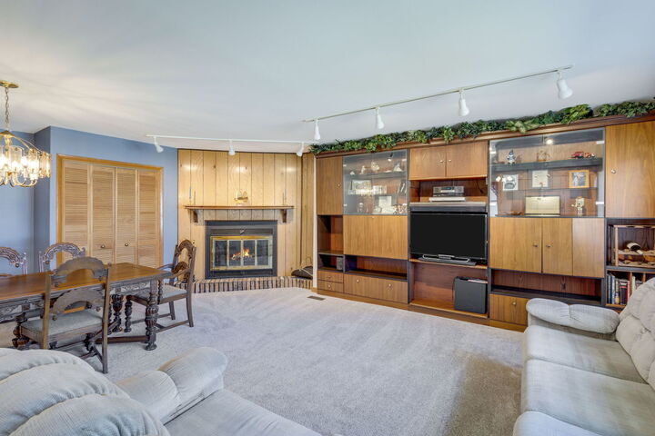 Property Photo: 7331 W 114th Place IL 60482