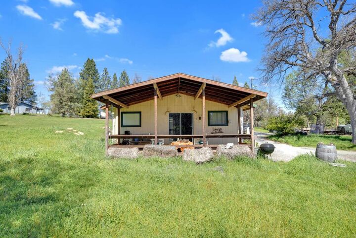 Property Photo:  13489 Yorkshire Road  CA 95321 