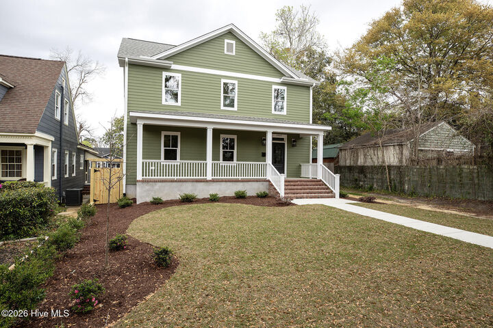 Property Photo:  1407 Chestnut Street  NC 28401 