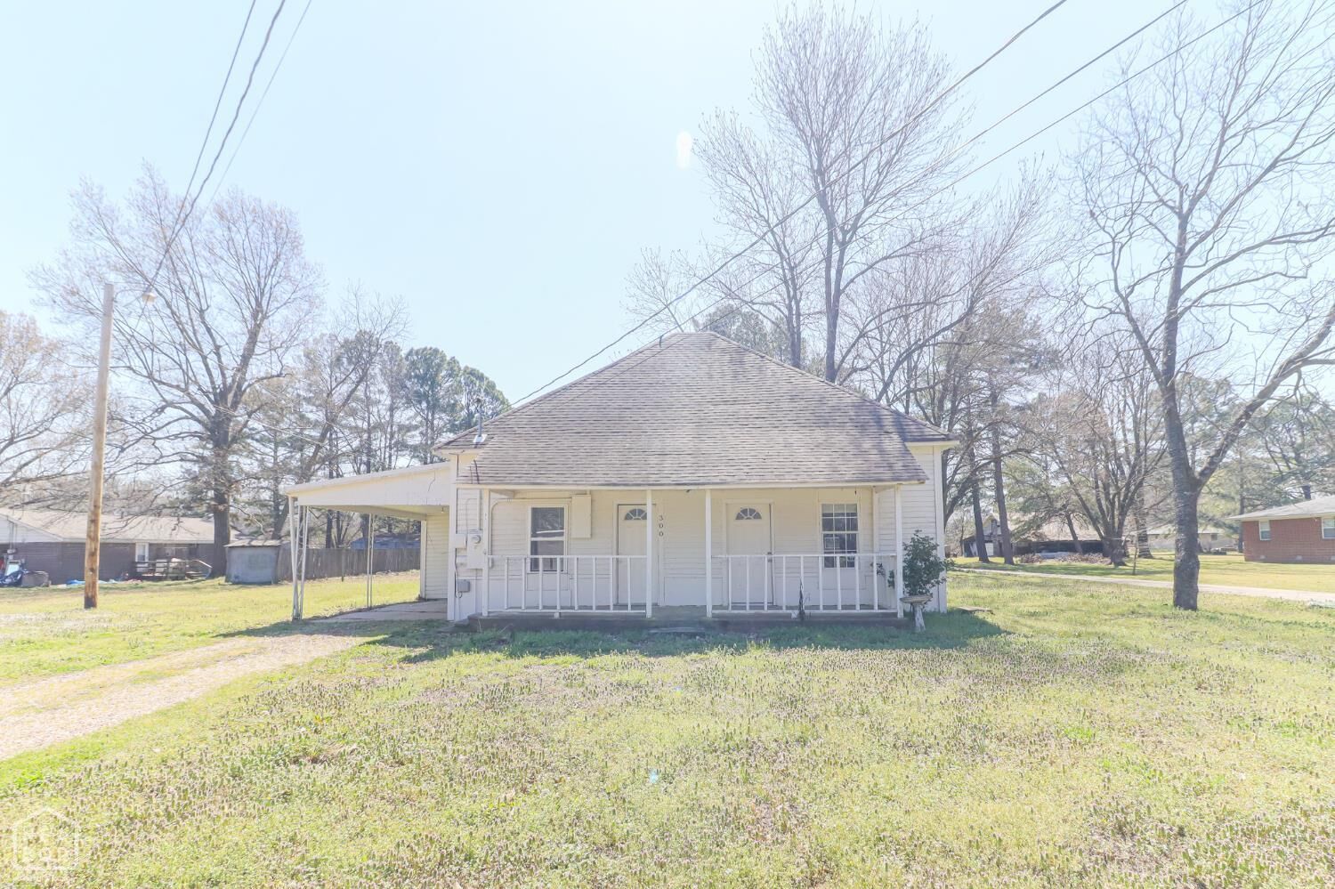 Property Photo: 300 E Matthews Street AR 72417