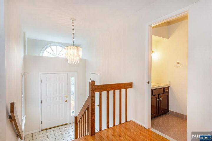 Property Photo:  38 Noelle Court  NJ 07035 