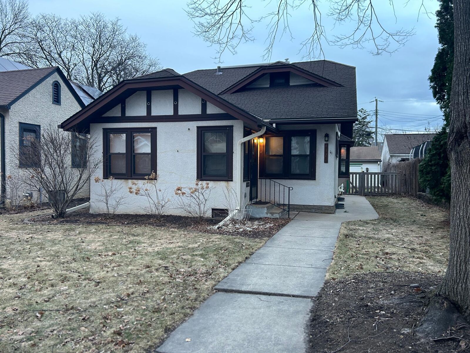 Property Photo:  4727 Nokomis Avenue  MN 55406 