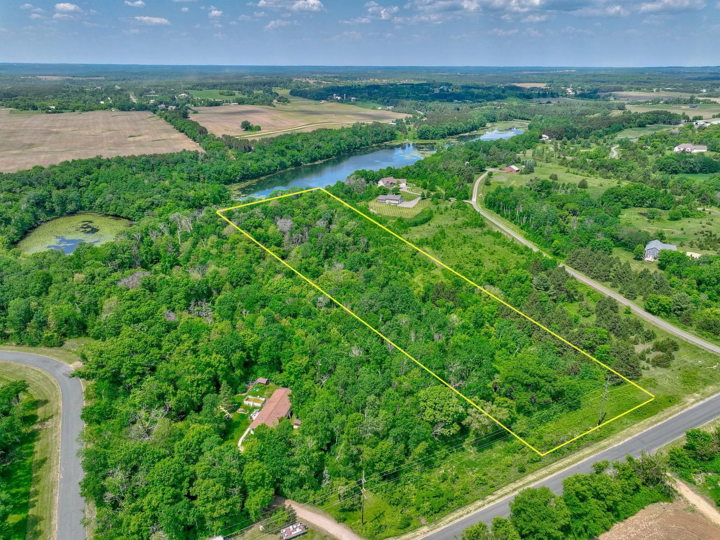 Property Photo:  1992 80th Street  WI 54025 