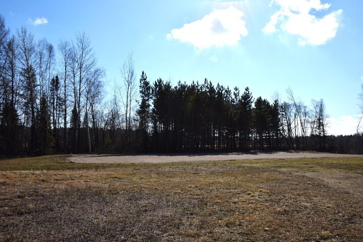 Property Photo: 708 Rodeo Drive NW MN 56601