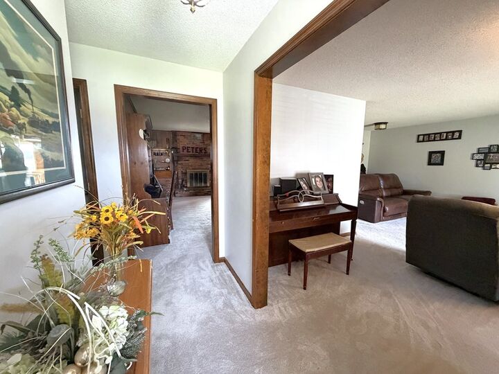 Property Photo:  805 Fairlane Drive  MO 64601 
