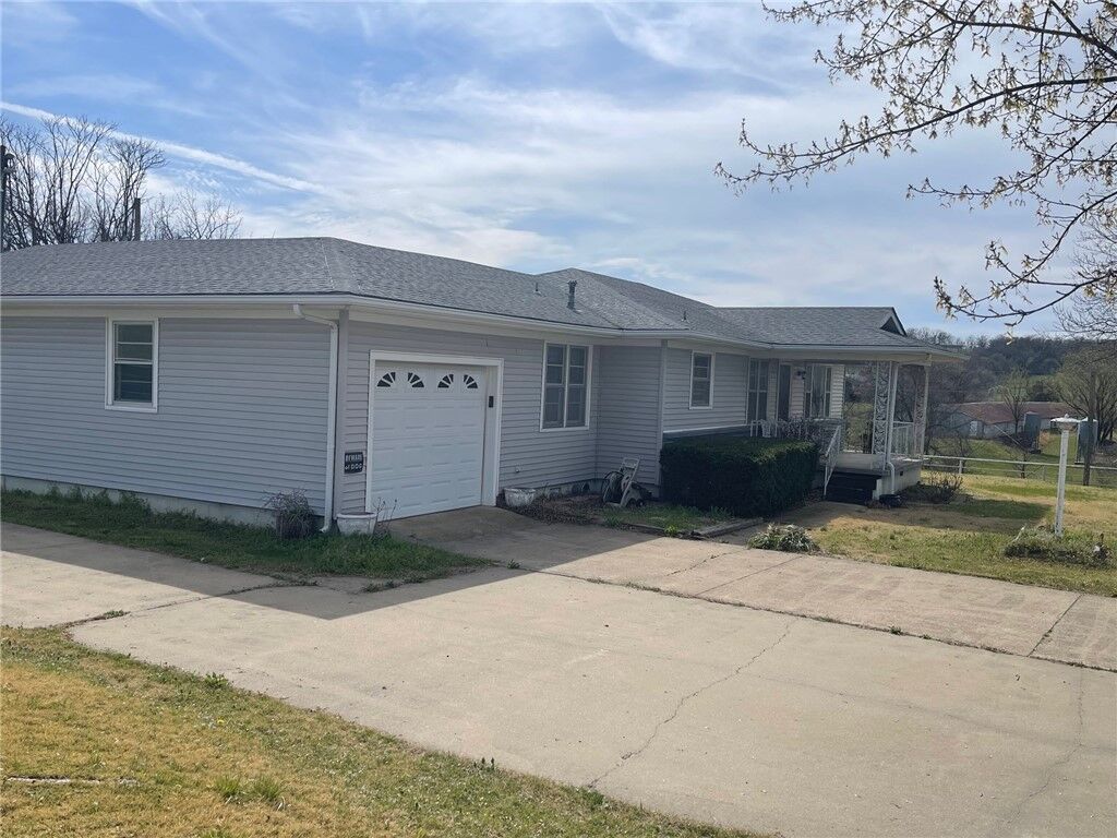 Property Photo:  2718 Highway 21 S  AR 72616 