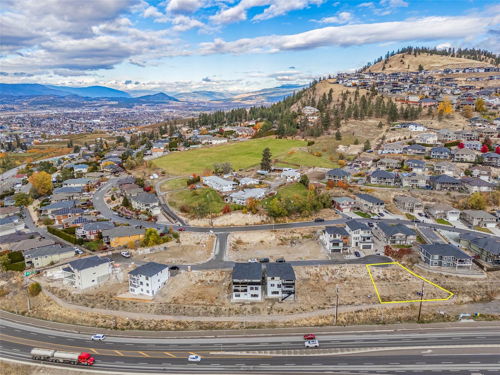 Property Photo:  1168 Hume Avenue  BC V1P 0A9 