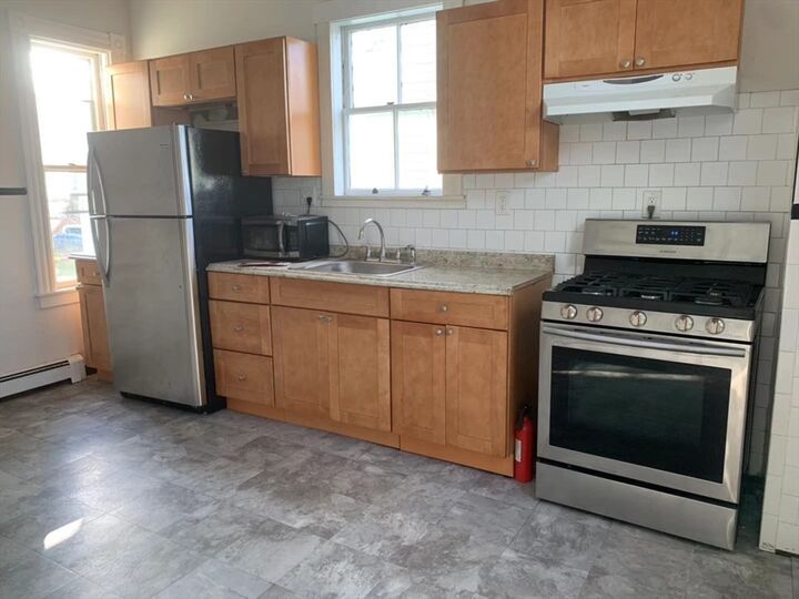 Property Photo:  32 E Cottage 2  MA 02125 