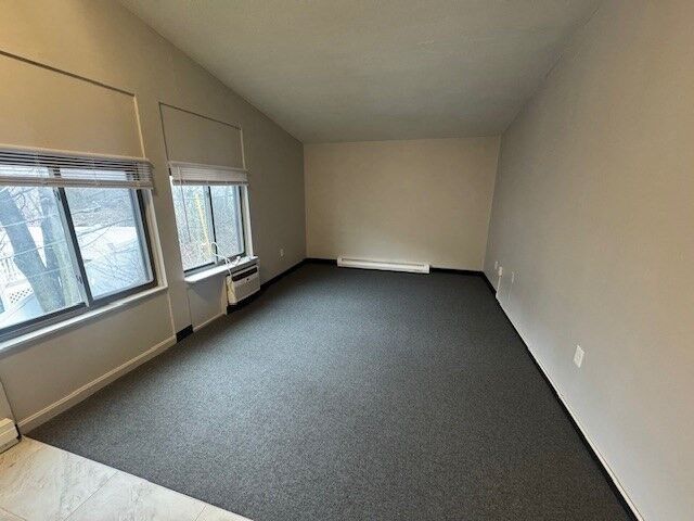 Property Photo:  949 Main St 16  MA 01801 