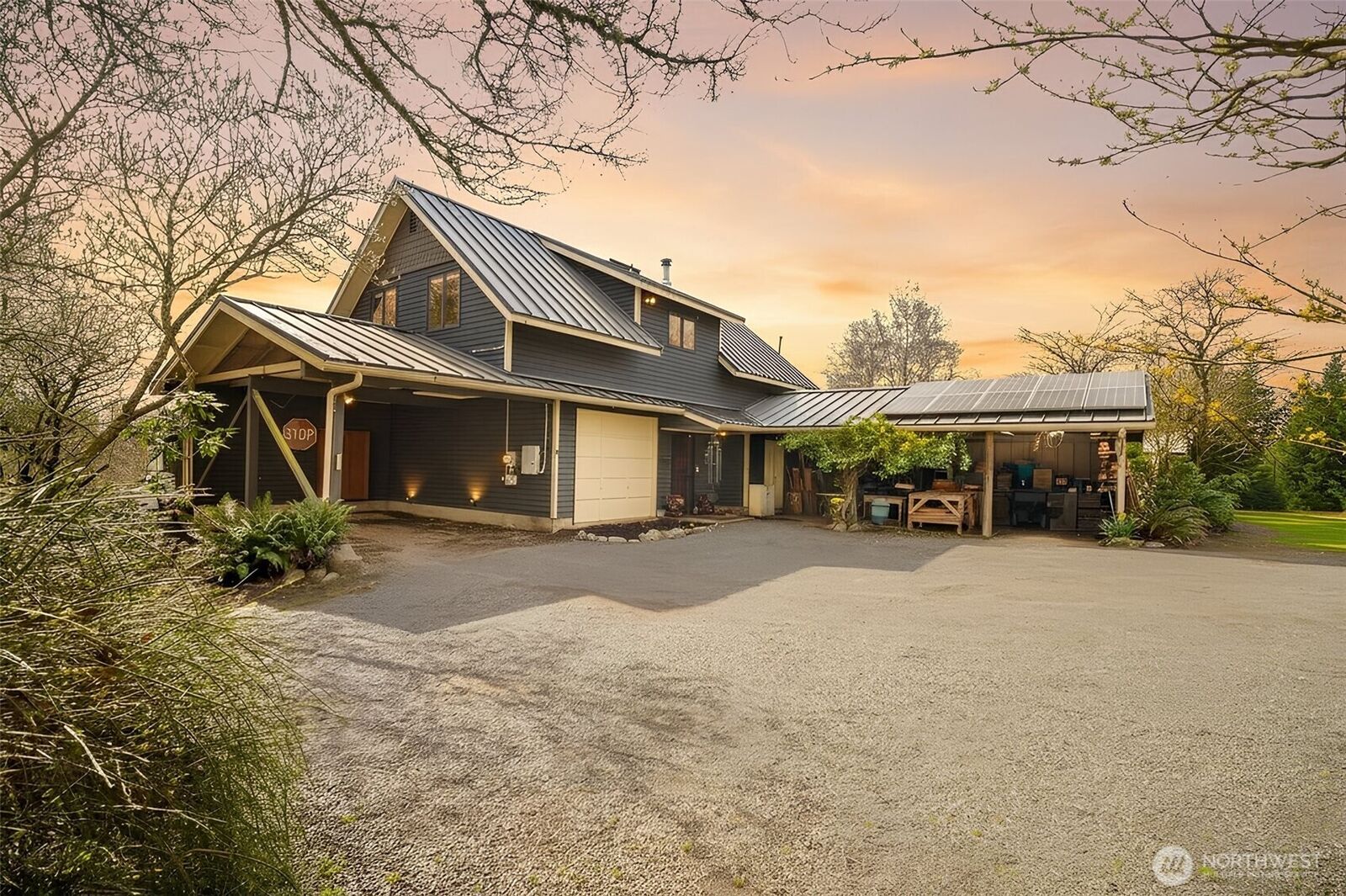 Property Photo:  411 E Axton Road  WA 98226 