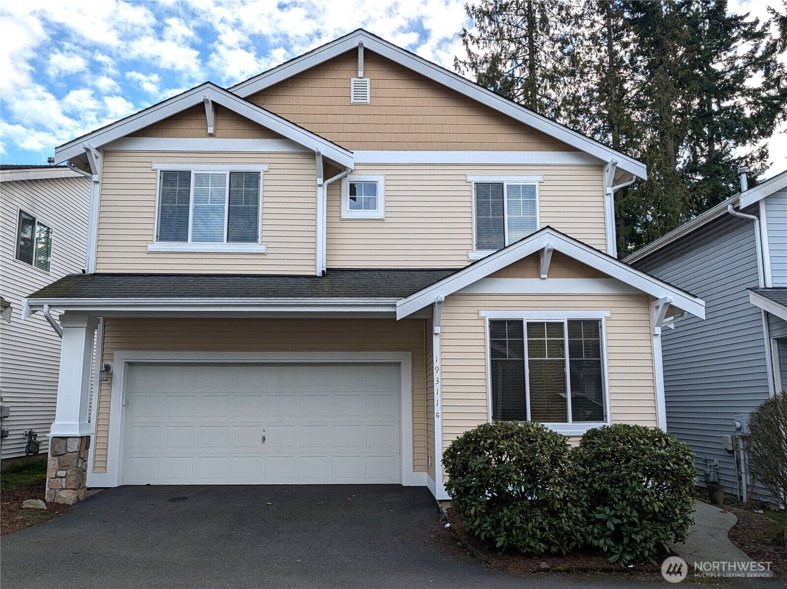 Property Photo: 19311 24th Avenue W G WA 98036
