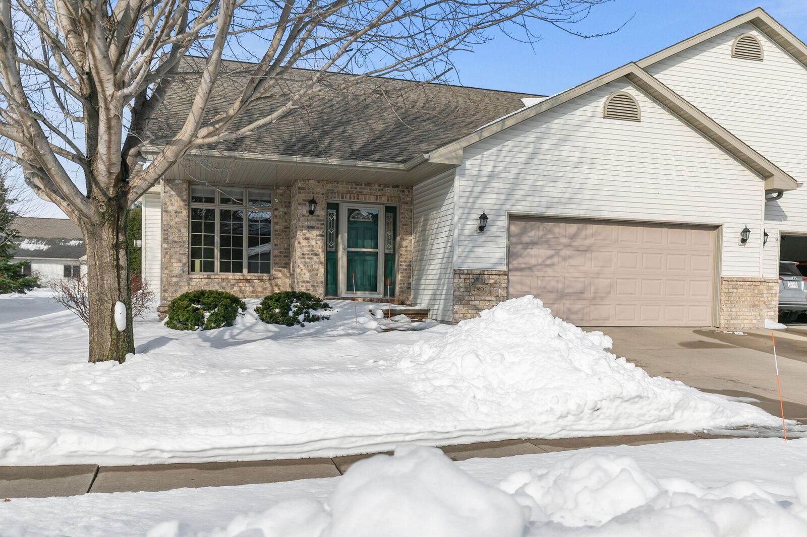 Property Photo:  4801 N Fallview Lane  WI 54913 