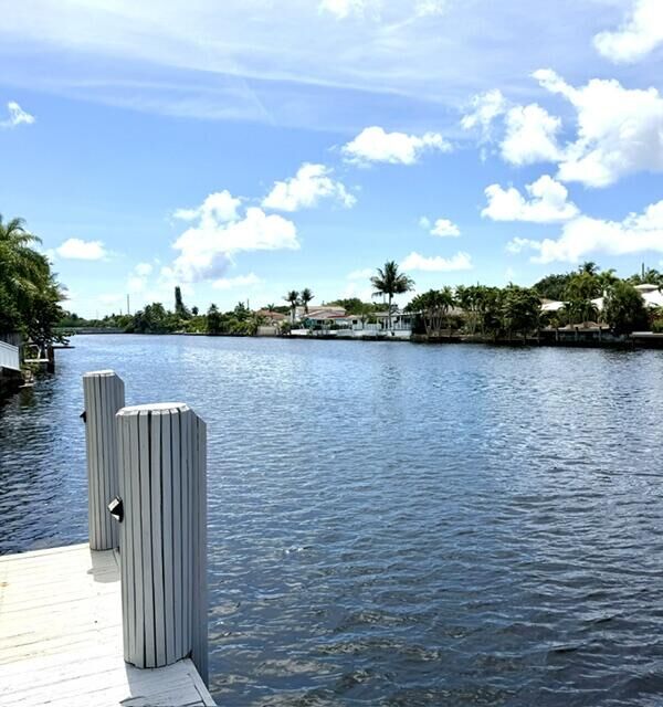 Property Photo: 1150 NW 30th Court NW 203 FL 33311