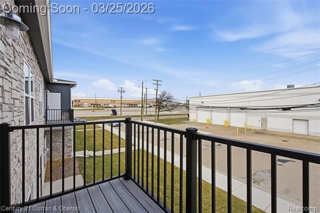 Property Photo:  1241 E Woodward Heights Boulevard 5  MI 48030 