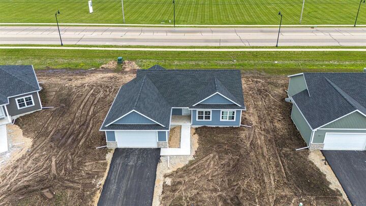 Property Photo:  1750 E Kyle Circle  WI 53511 