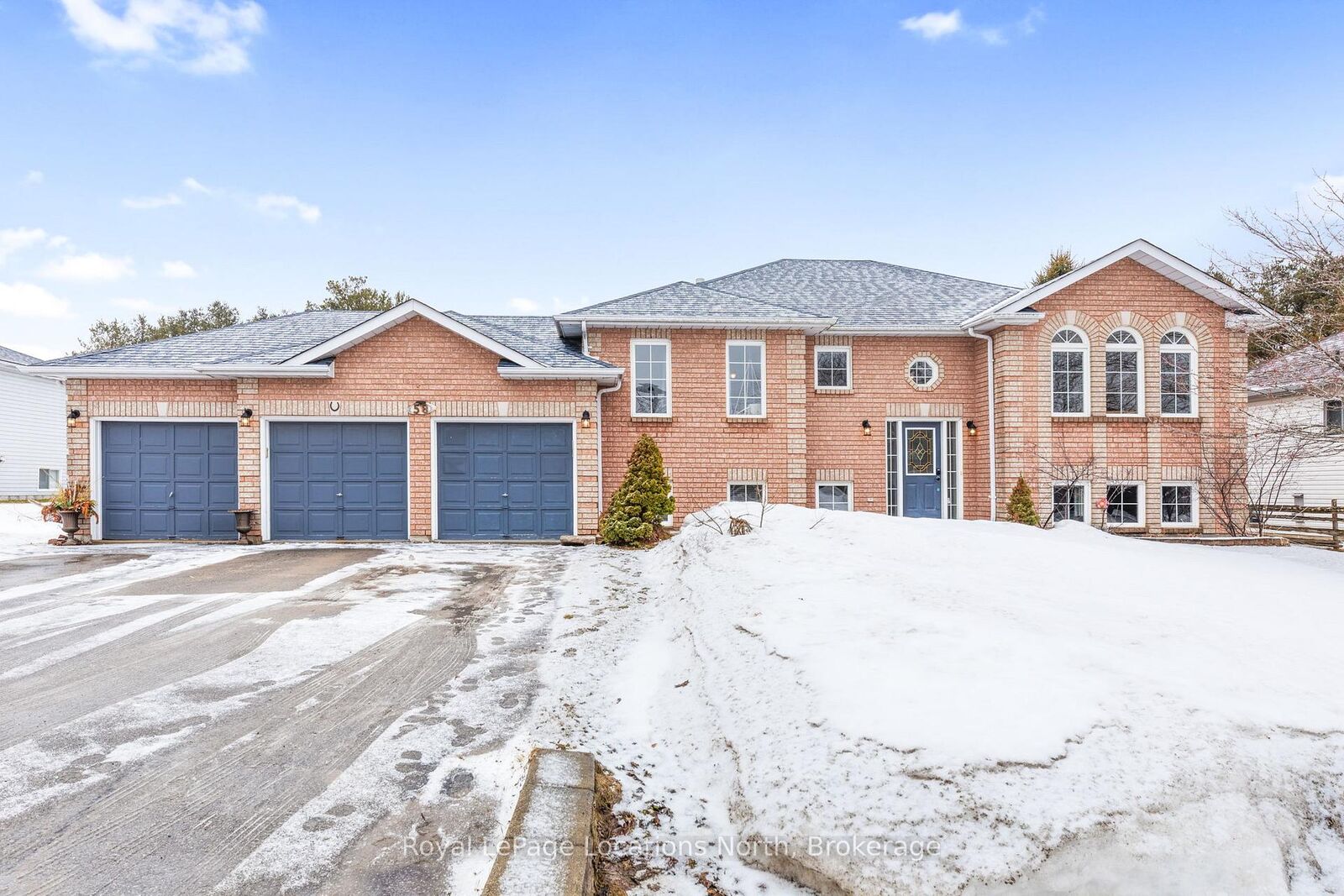 Property Photo: 58 Lamont Creek Drive ON L9Z 1J9