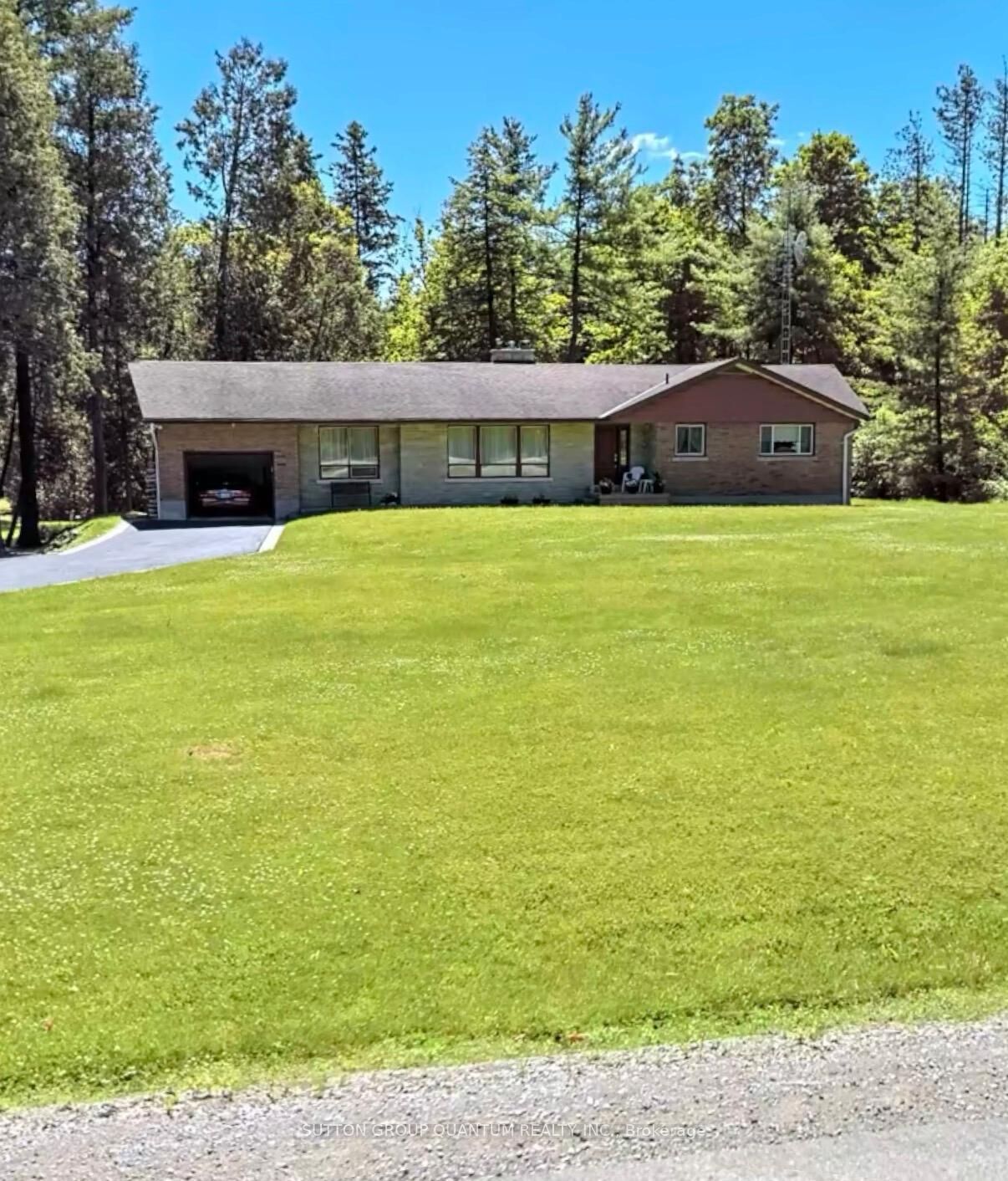 Property Photo: 506 11th Concession Road E ON L8B 1J1